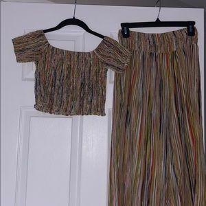 Shirt + pants 2 piece outfit